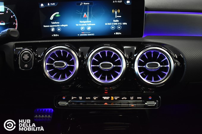 MERCEDES-BENZ A 35 AMG 4Matic